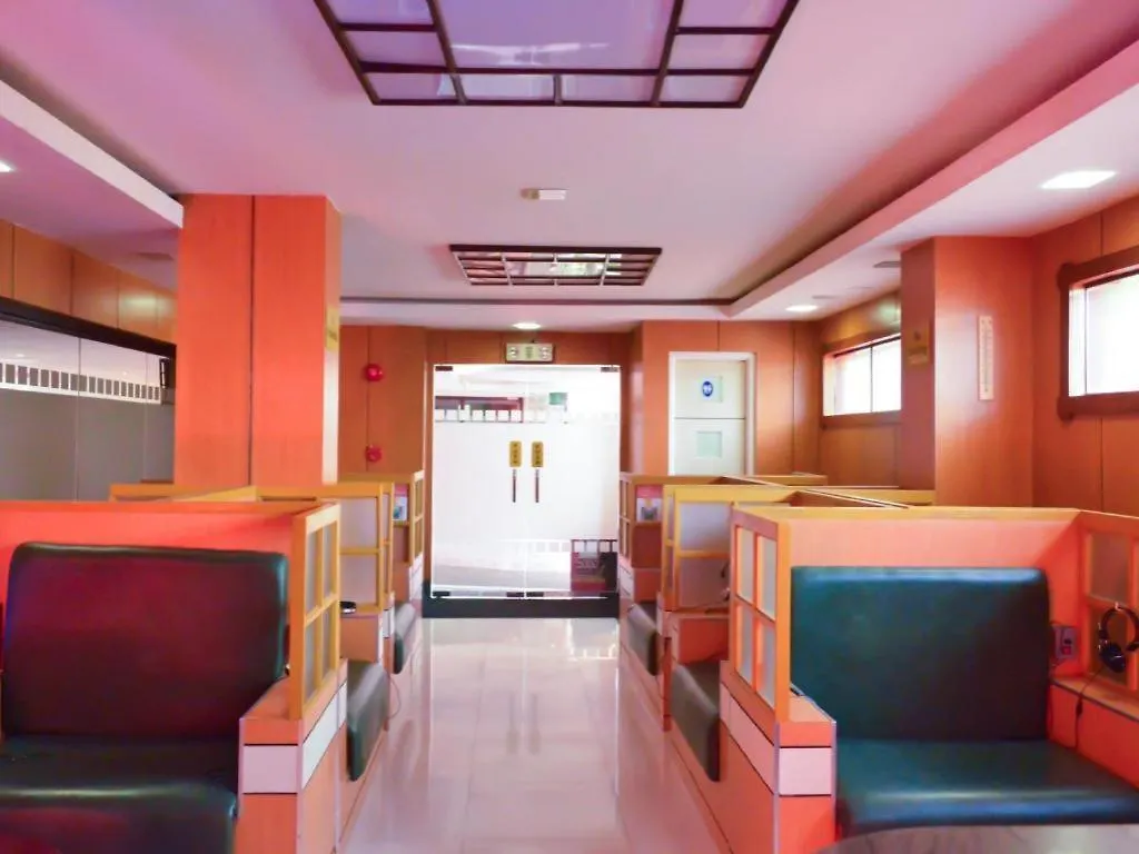 **  Hotel Sogo Wood Street Pasay Manila Filipíny